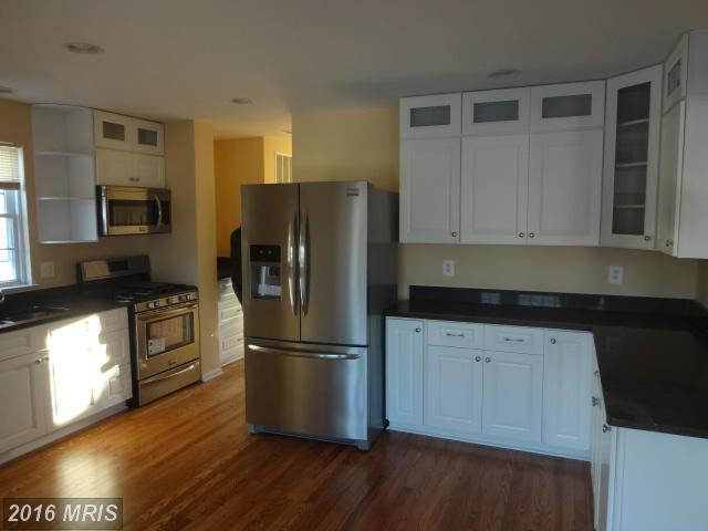 820 Dorsey Ave