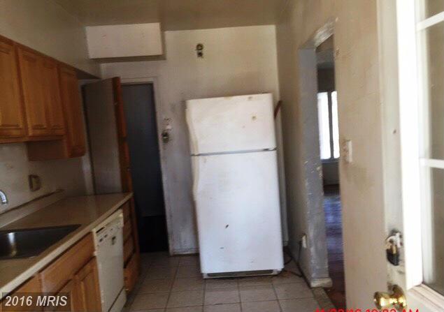 11 Sollers Point Rd