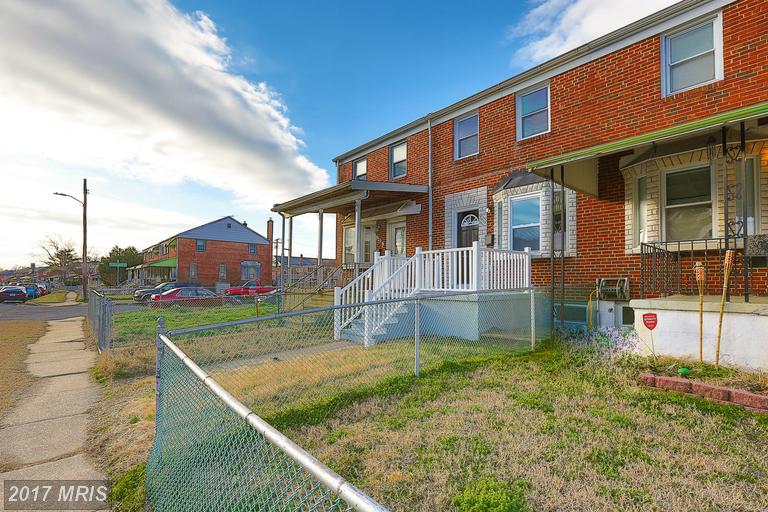 7830 Saint Claire Ln