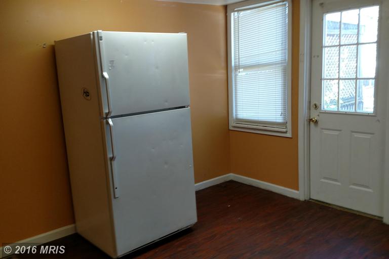 For Sale: 204 Saint Helena Ave Dundalk, MD 21222