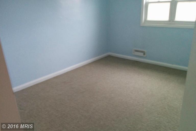 For Sale: 2720 Kirkleigh Rd Dundalk, MD 21222