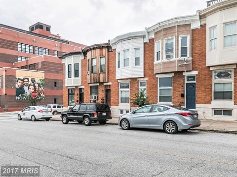 8 Robinson St S