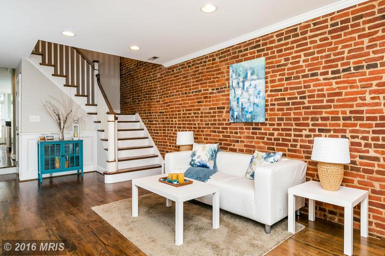 1112 Potomac St Baltimore, MD 21224