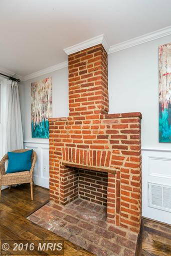 1112 Potomac St Baltimore, MD 21224
