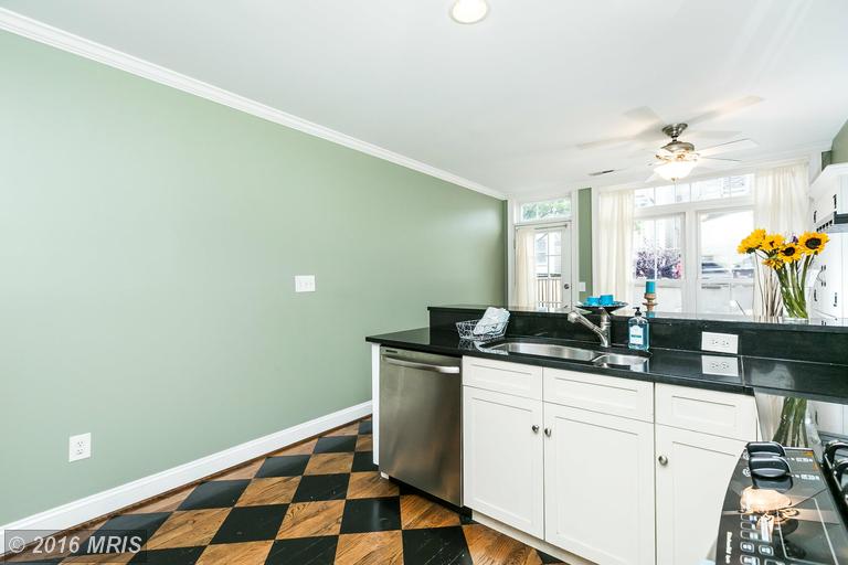 1112 Potomac St Baltimore, MD 21224