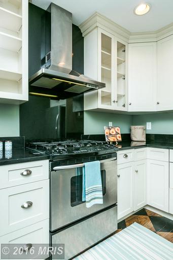 1112 Potomac St Baltimore, MD 21224