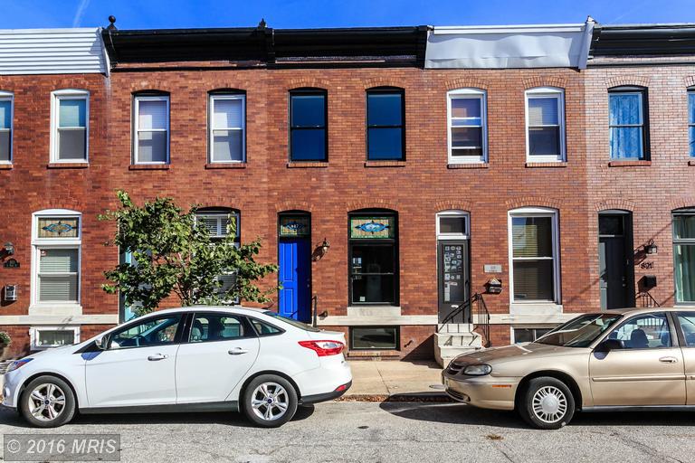 817 Dean St S