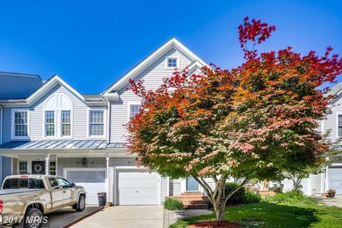 2135 Rockwell Ave