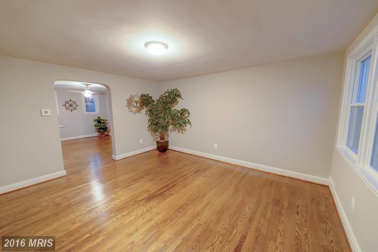 5518 Channing Rd