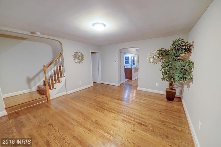 5518 Channing Rd
