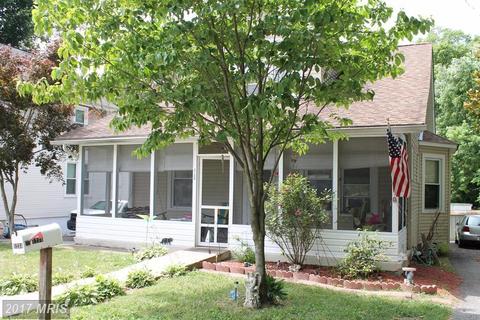 702 Dorchester Rd