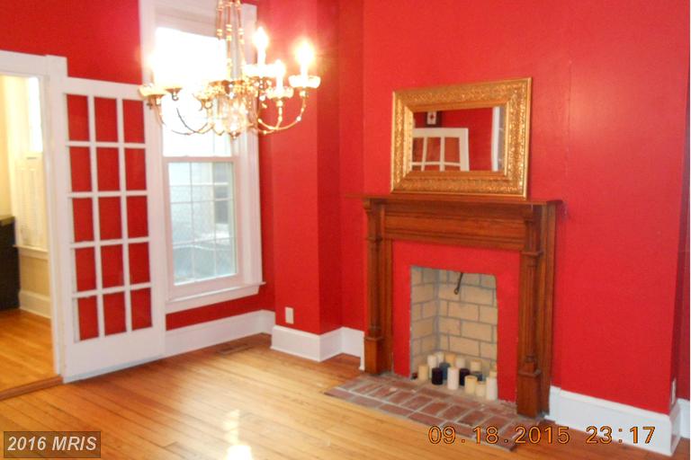 35 Ostend St E