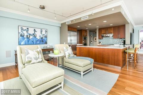 1127 Castanea Ct