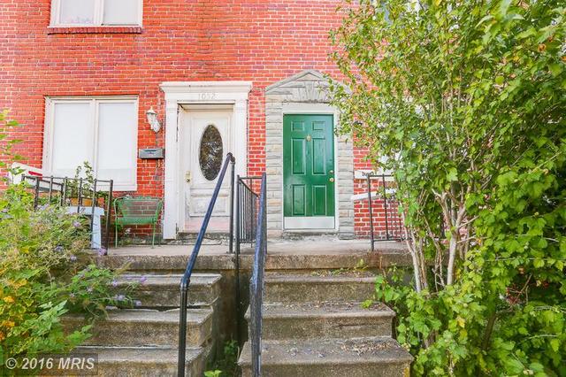 2500 Banger St