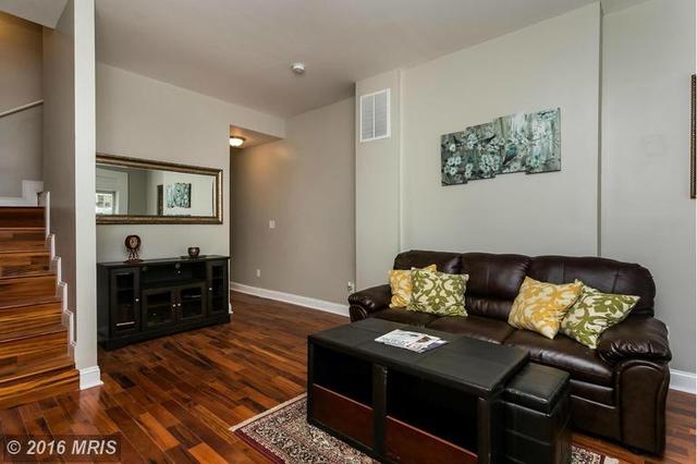 508 Wyeth St W