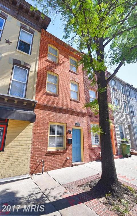 2038 Bank St