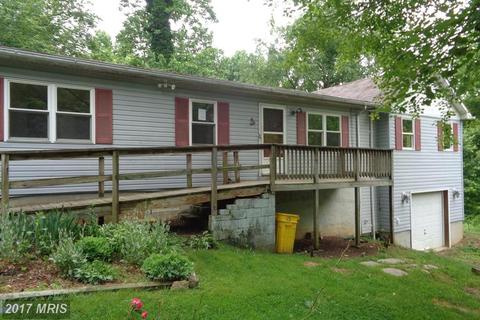 44 Pleasant St