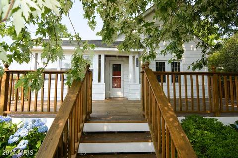 2129 Beach Village Ct #101