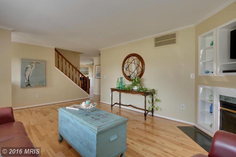 106 Green Spring Dr