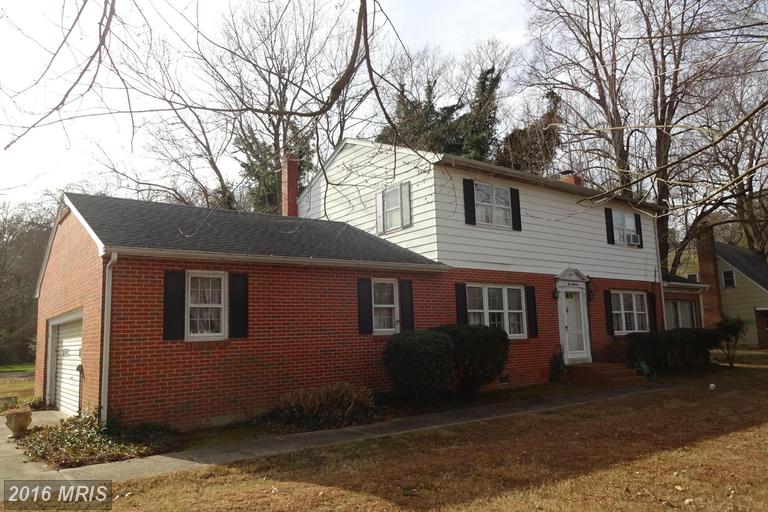 902 Hudson Rd