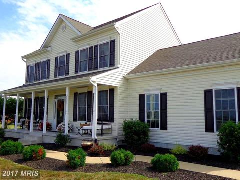 24135 Carrlyn Dr