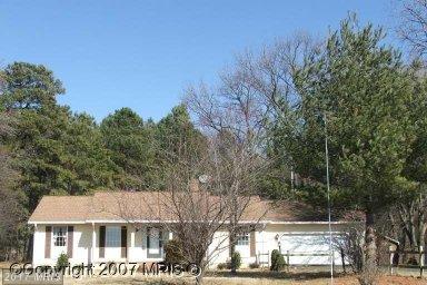 24135 Carrlyn Dr