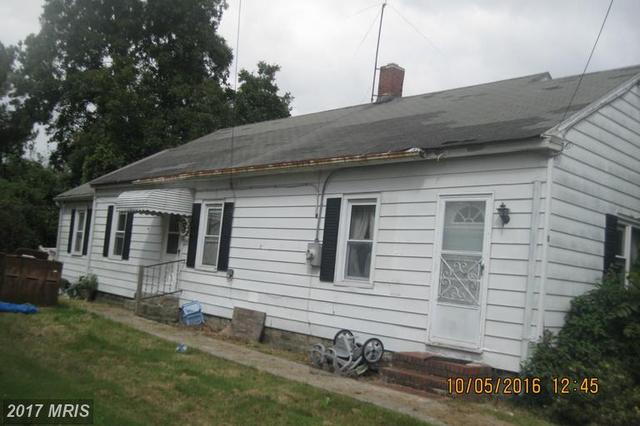425 Caroline St