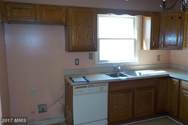 312 Lloyd Cir