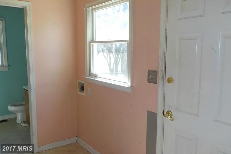 312 Lloyd Cir