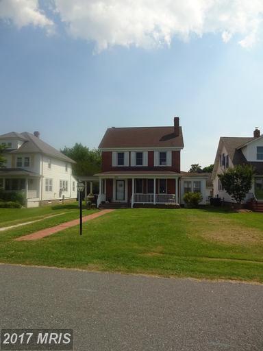106 Oak St