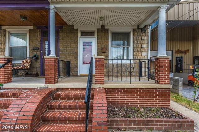 327 2nd St