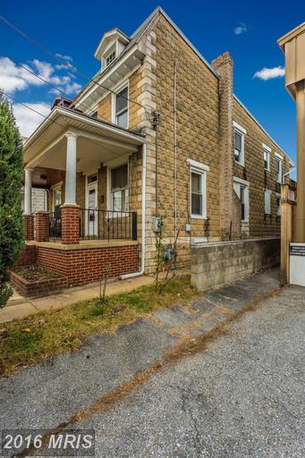 327 2nd St