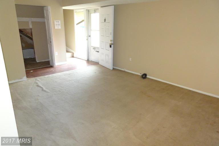10005 Old National Pike