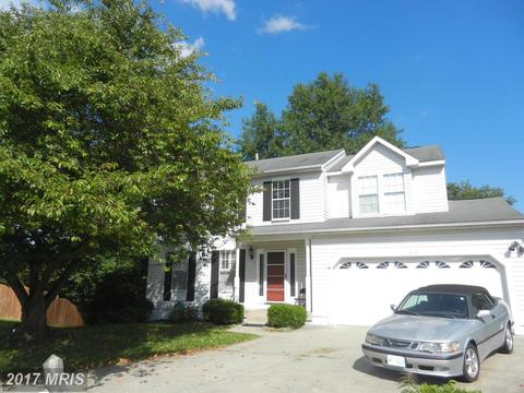 573 Lancaster Pl