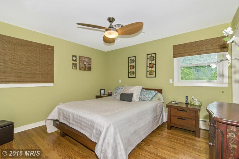 For Sale: 5603 Calvert Dr Frederick, MD 21703