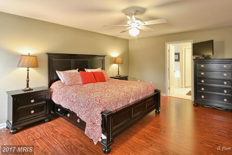 41 Shady Pines Dr