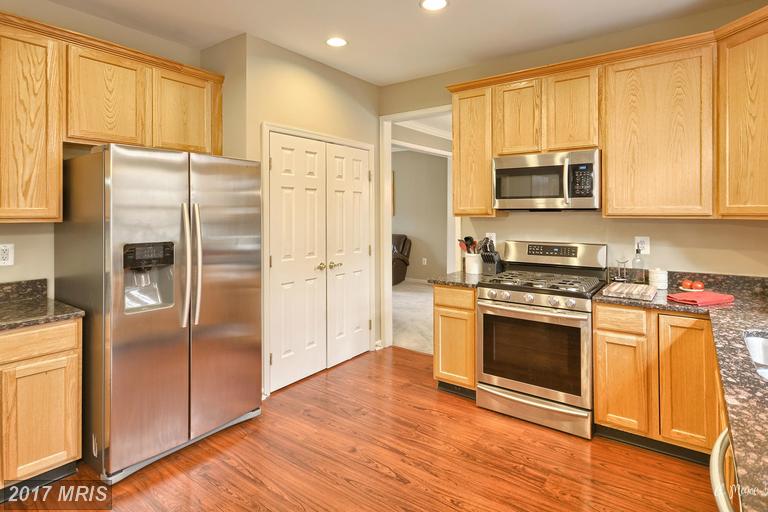 41 Shady Pines Dr