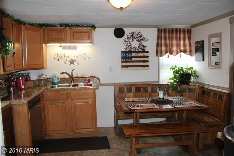 28 High St, Boonsboro MD 21713