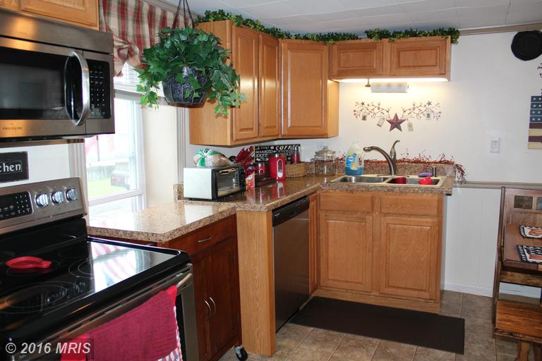 28 High St, Boonsboro MD 21713