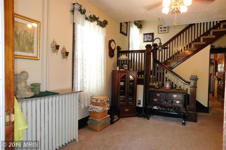 528 Summit Ave, Hagerstown MD 21740