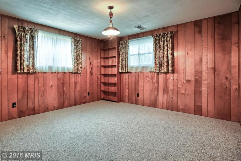 11541 Englewood Rd