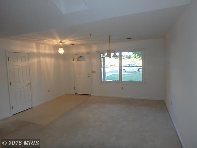 168 Chantilly Ct