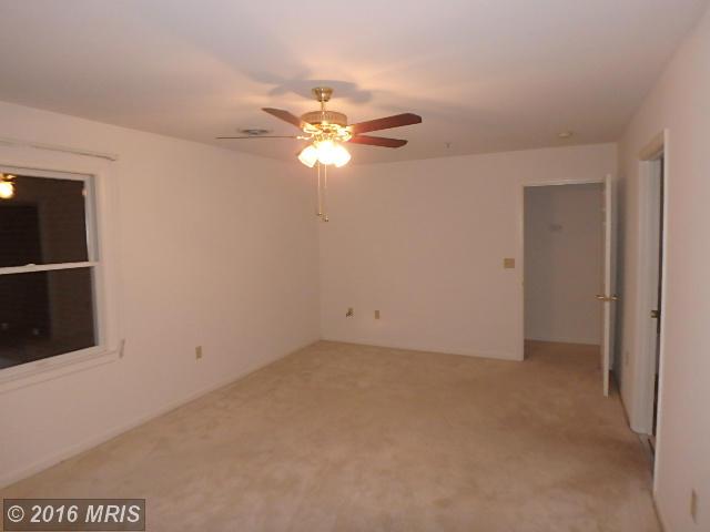 168 Chantilly Ct