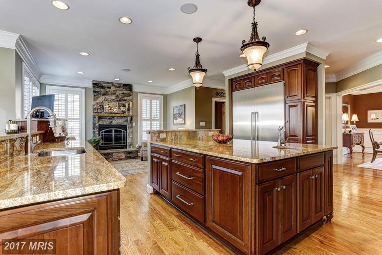 3371 Eclipse Ct