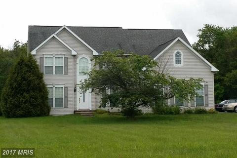 2404 Doubs Ct