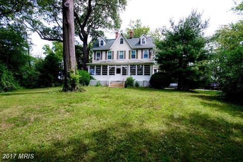 7000 Beachmont Dr