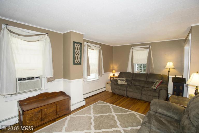 6 Walnut St