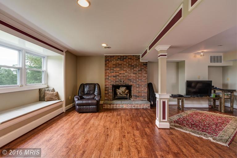 For Sale: 3035 State Route 32 West Friendship, MD 21794