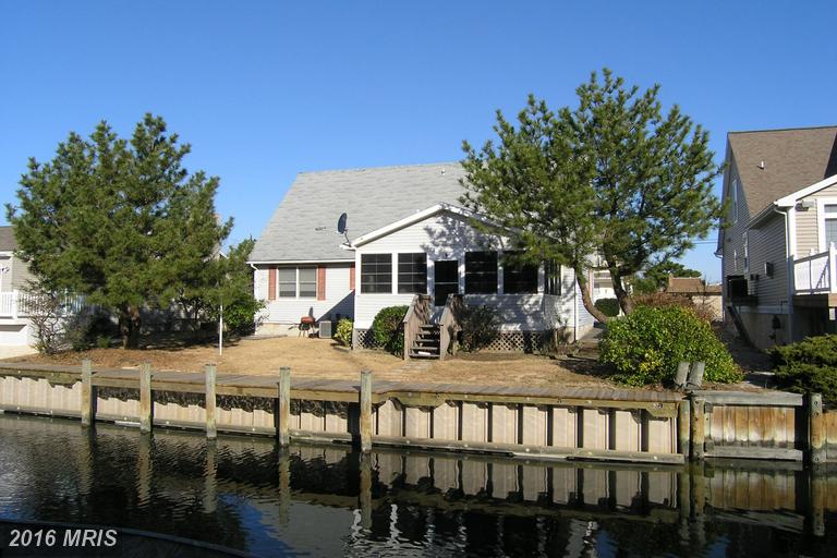 86 Comanche Cir
