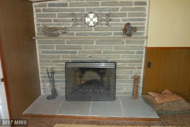 9 Pinehurst Ct